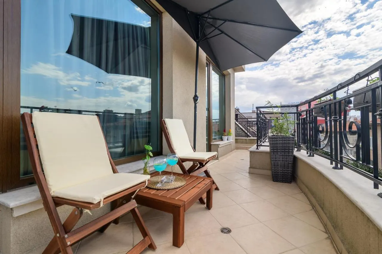 Suncity Apartment Varna Top Center